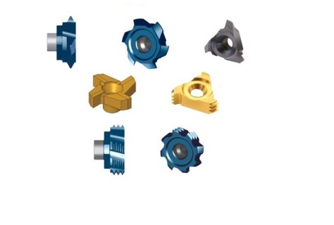 Destičky k vertikálním závitovým frézám