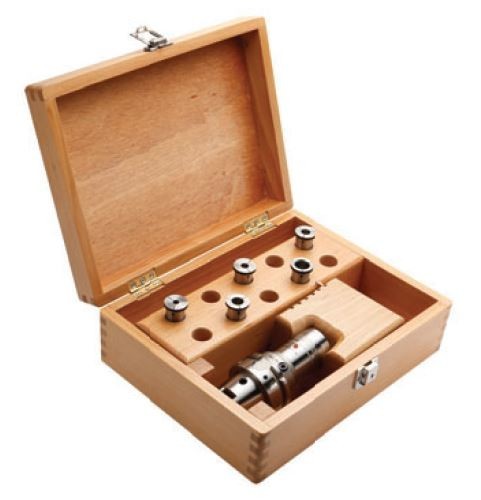 SADA HYDRAULICKÝ UPÍNAČ DIN69803 FORM A S HYDRAULICKÝMI KLEŠTINAMI V DŘEVĚNÉM BOXU HSKA-A