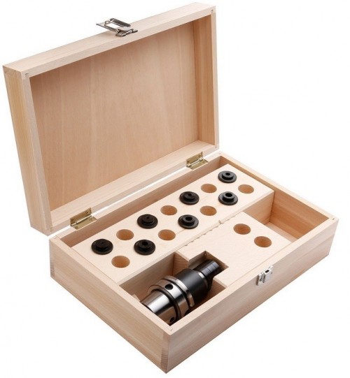 SADA ZÁVITOVACÍ UPÍNAČ S DÉLKOVOU KOMPENZACÍ SE ZÁVITOVÝMI ADAPTÉRY BEZ SPOJKY V DŘEVĚNÉM BOXU HSK-A DIN69893