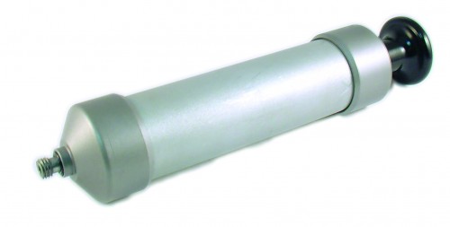 STŘÍKAČKA NA DOPLNĚNÍ TANKU PRO SYNCHRONNÍ ZÁVITOVÁNÍ S INTEGROVANÝM MAZACÍM SYSTÉMEM - SMĚŠOVAČEM VZDUCHU A OLEJE