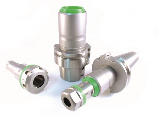 SYNCHRONNÍ ZÁVITOVÁNÍ SE SPECIÁLNÍM ZÁVITOŘEZNÝM OLEJEM